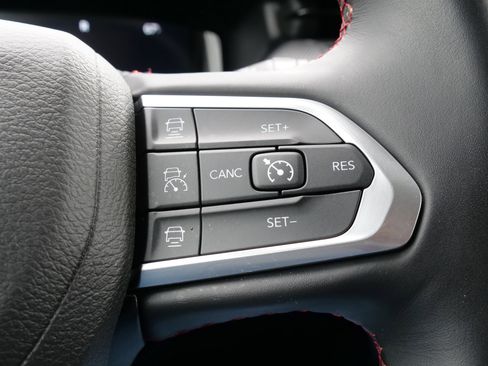 Used 2022 Jeep Compass Trailhawk w/ Trailhawk Elite Group image 21