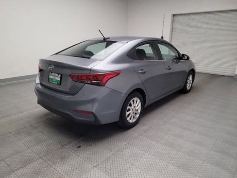 Used 2019 Hyundai Accent SEL image 9
