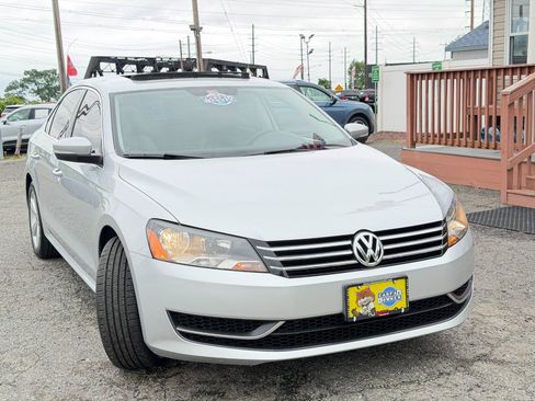 Used 2013 Volkswagen Passat 2.5 SE FWD image 92
