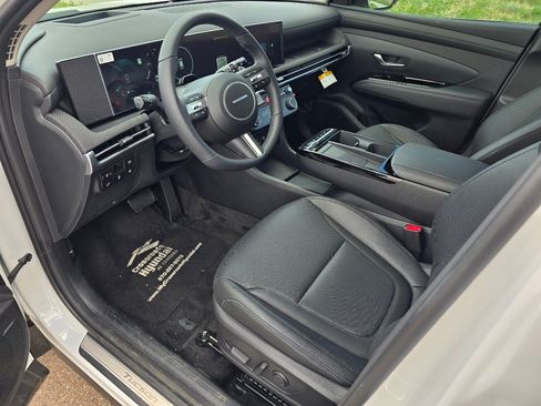 New 2026 Hyundai Tucson Limited AWD/4WD image 25