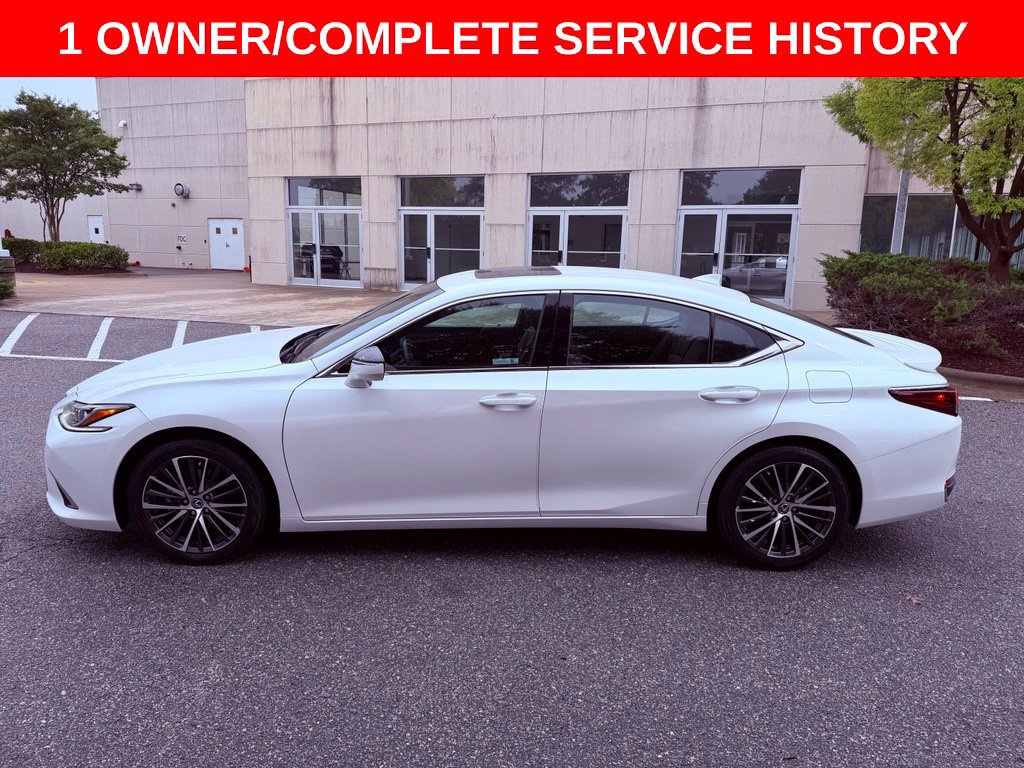 Certified 2024 Lexus ES 300h w/ Premium Package FWD image 4