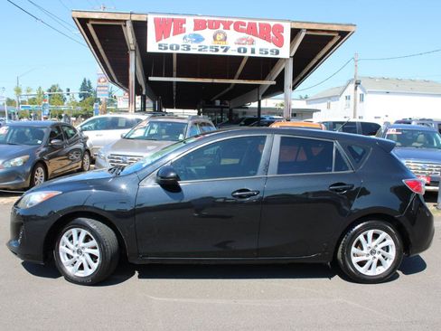 Used 2013 MAZDA MAZDA3 i Touring FWD image 4