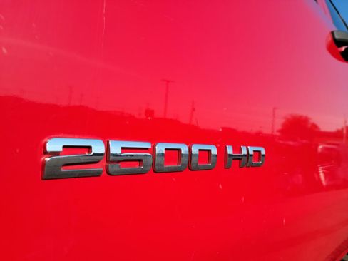 Used 2015 Chevrolet Silverado 2500 W/T image 16