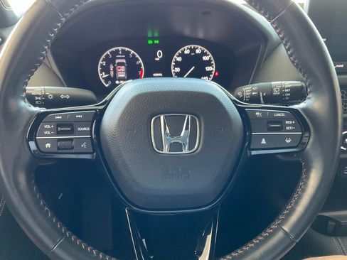 Used 2023 Honda HR-V Sport image 12