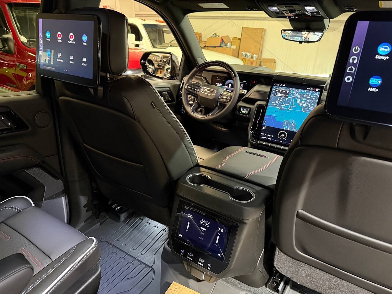 Used 2026 GMC Yukon AT4 Ultimate w/ LPO, Floor Liner Package AWD/4WD image 36
