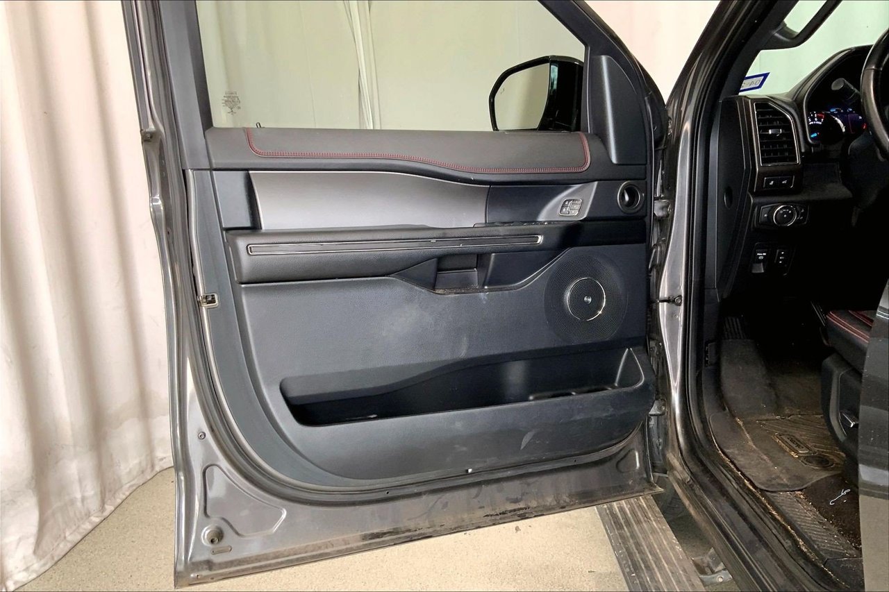Used 2021 Ford Expedition Max Limited AWD/4WD image 21