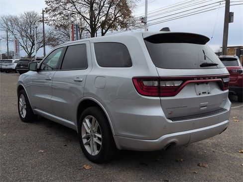 Used 2023 Dodge Durango GT image 5