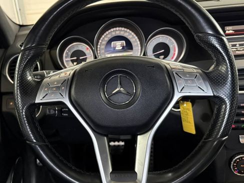 Used 2013 Mercedes-Benz C 250 Sedan image 12
