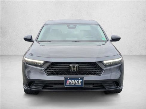 Used 2025 Honda Accord SE image 2