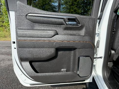 Used 2024 GMC Sierra 1500 AT4 w/ AT4 Premium Package image 27