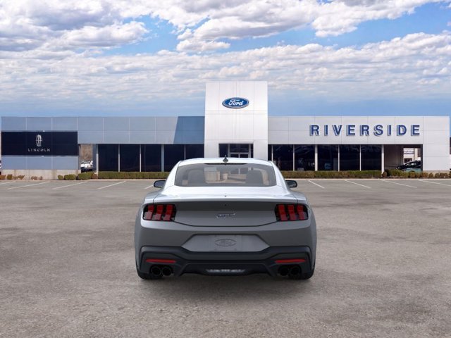 New 2026 Ford Mustang GT Premium w/ GT Performance Package RWD image 5