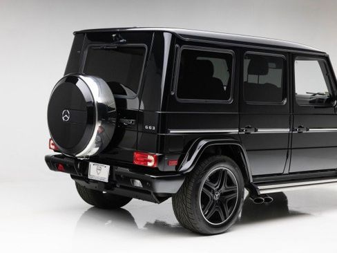 Used 2017 Mercedes-Benz G 63 AMG 4MATIC image 35