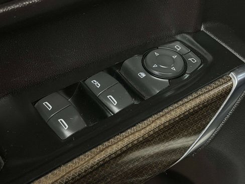 Used 2019 Chevrolet Silverado 1500 RST image 14