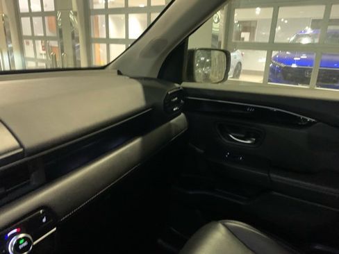 Used 2023 Honda Pilot EX-L image 17