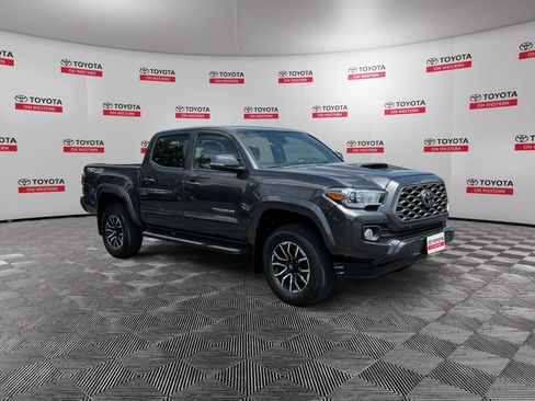 Used 2023 Toyota Tacoma TRD Sport AWD/4WD image 3