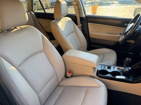 Used 2015 Subaru Outback 2.5i Limited image 24