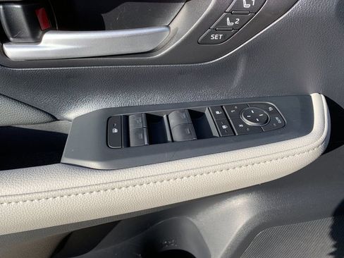 New 2026 Toyota Grand Highlander AWD image 12