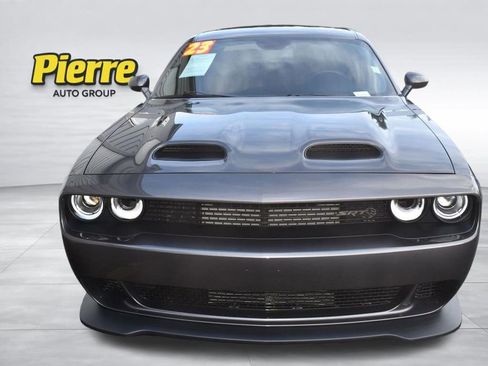 Used 2023 Dodge Challenger SRT Hellcat w/ Driver Convenience Group image 2