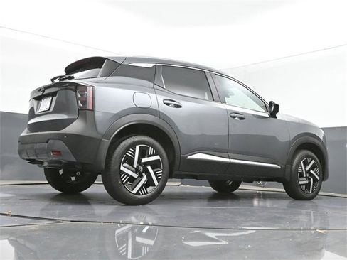 New 2026 Nissan Kicks SV image 41