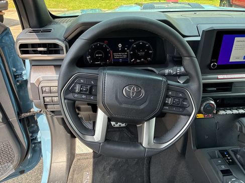 New 2026 Toyota 4Runner TRD Sport RWD image 19