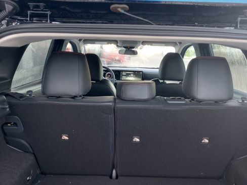 Used 2025 Nissan Kicks SR FWD image 14