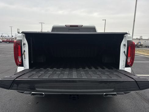 Certified 2025 GMC Sierra 1500 SLT w/ SLT Premium Plus Package image 24