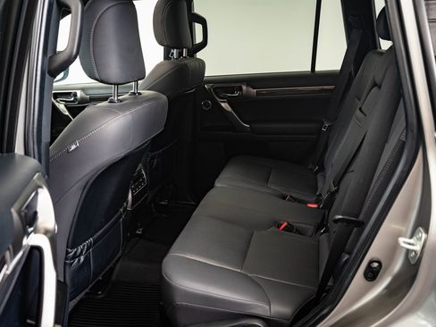 Used 2022 Lexus GX 460 Premium image 35