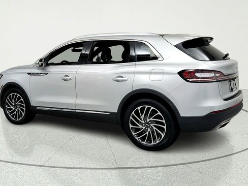 Used 2019 Lincoln Nautilus Reserve AWD/4WD image 3