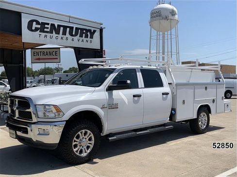 Used 2018 RAM 3500 Tradesman w/ Chrome Appearance Group RWD image 1
