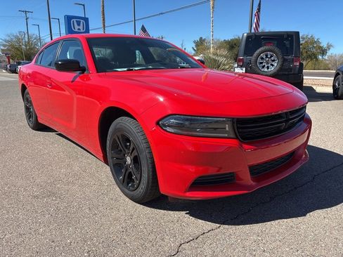 Used 2023 Dodge Charger SXT RWD image 7