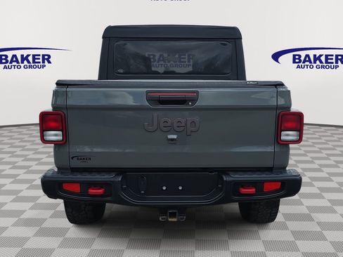 Used 2023 Jeep Gladiator Rubicon w/ Trailer Tow Package AWD/4WD image 6