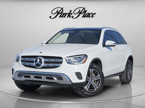Certified 2021 Mercedes-Benz GLC 300 image 1