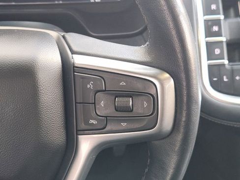 Used 2022 Chevrolet Tahoe Z71 w/ Luxury Package image 26