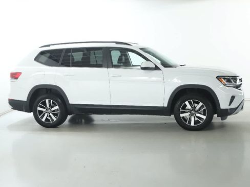 Used 2022 Volkswagen Atlas SE FWD image 11