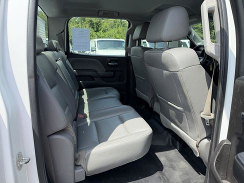 Used 2016 GMC Sierra 3500 2WD Crew Cab w/ Sierra Convenience Package image 11