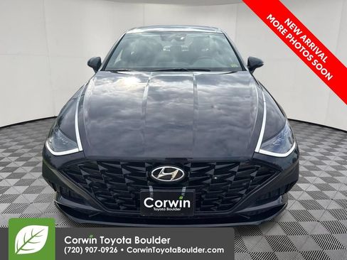 Used 2023 Hyundai Sonata SEL Plus FWD image 2