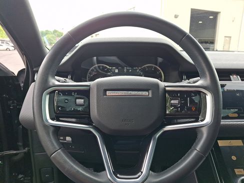 Used 2023 Land Rover Range Rover Evoque S AWD/4WD image 17