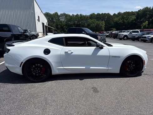 Used 2023 Chevrolet Camaro SS RWD image 8