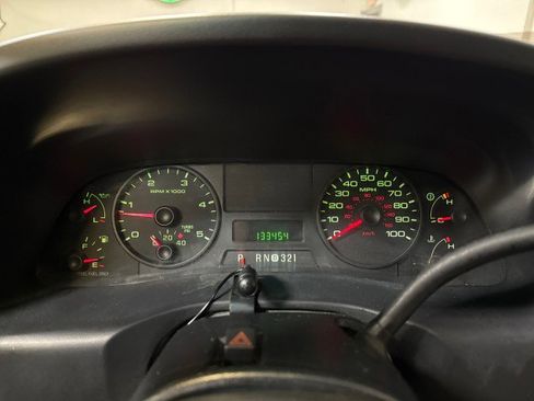 Used 2005 Ford F350 XLT image 28