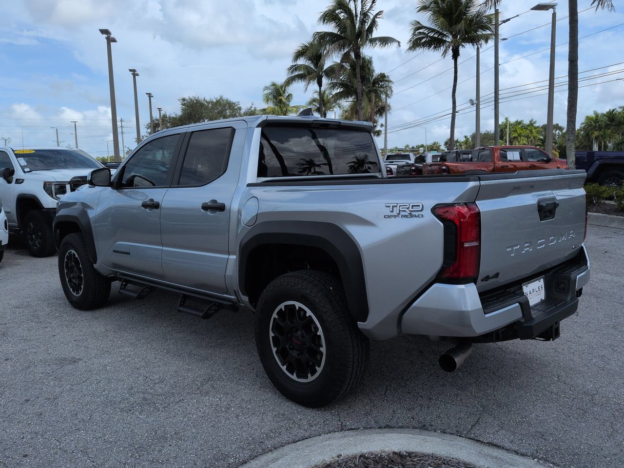Used 2026 Toyota Tacoma TRD Off-Road AWD/4WD image 7