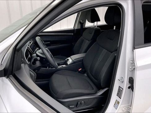Certified 2024 Hyundai Tucson SEL AWD/4WD image 8