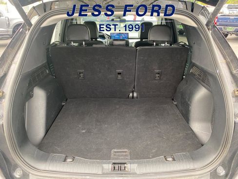 Used 2023 Ford Escape Platinum image 21