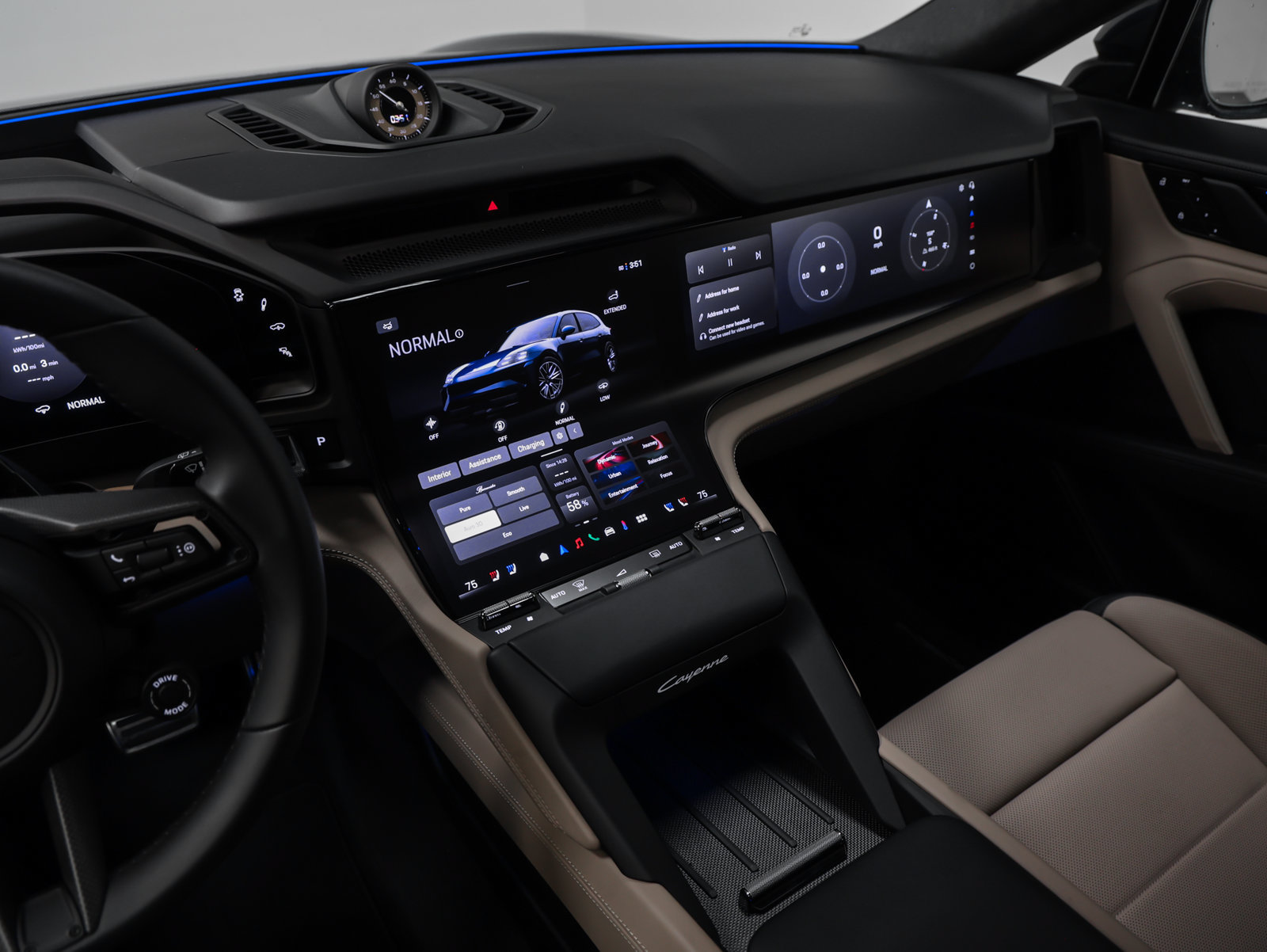Certified 2026 Porsche Cayenne Turbo AWD/4WD image 41