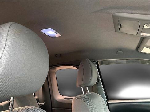 Used 2010 Toyota Tacoma PreRunner image 27