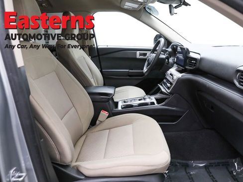 Used 2024 Ford Explorer 4WD image 23