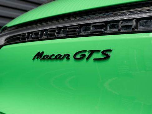 Certified 2025 Porsche Macan GTS AWD/4WD image 59