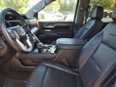 Used 2024 GMC Sierra 1500 Denali w/ Denali Reserve Package AWD/4WD image 19