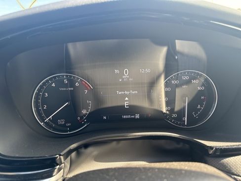 Used 2024 Cadillac XT6 Luxury w/ LPO, Floor Liner Package image 14