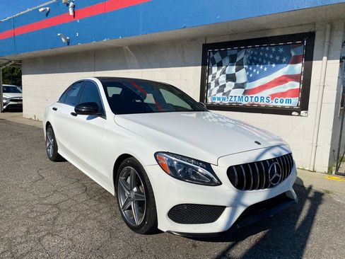 Used 2015 Mercedes-Benz C 300 4MATIC Sedan w/ Multimedia Package image 1