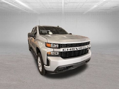 Used 2021 Chevrolet Silverado 1500 Custom AWD/4WD image 3